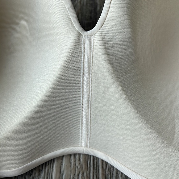 🌟SECRET 🌟TREASURE 🌟INTIMATES BEIGE BRA, 38DDD - Picture 12 of 13